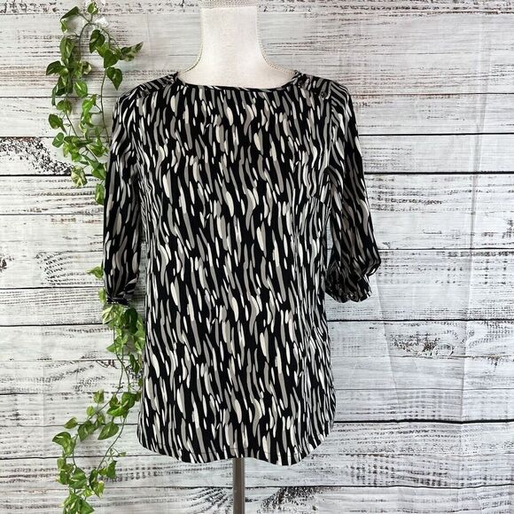 BCBG Max Azria Blosue Top size Extra Small Black Gray Career Church Modest Slim - Picture 1 of 11